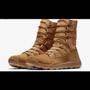 Nike SFB Gen. 2 8” Boots